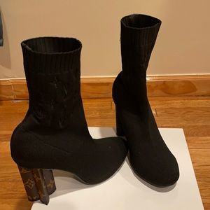 Fun Fun Black Boots